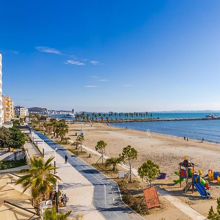 The Beachfront Apartment Durrës Eksteriør bilde