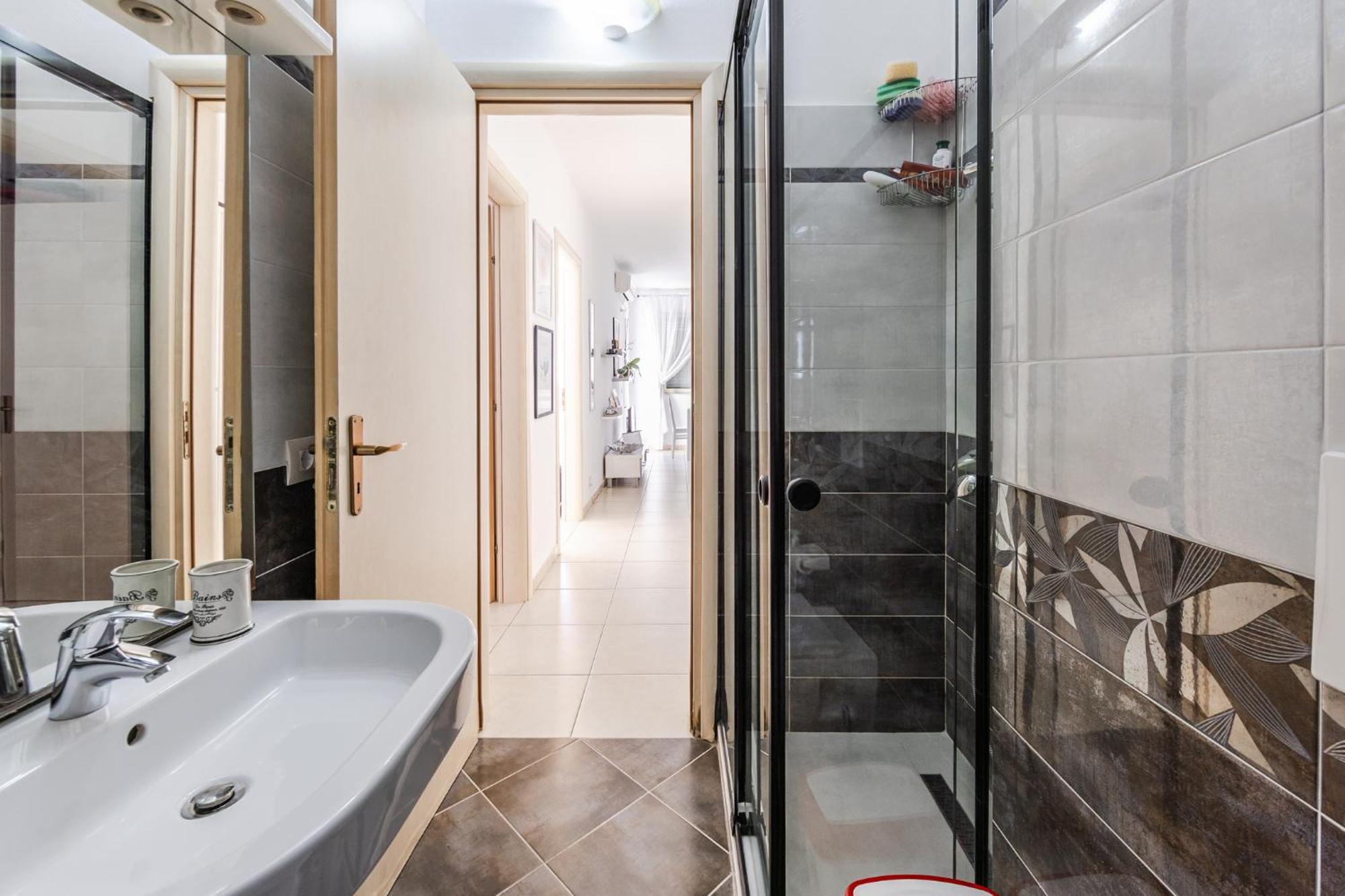The Beachfront Apartment Durrës Eksteriør bilde